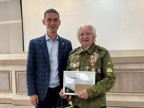 Ветеран Госавтоинспекции Владимир Трапезников награждён Благодарственным письмом главы района