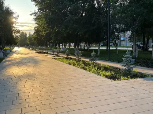 Глава Менделеевского района провёл вечерний обход городских парков