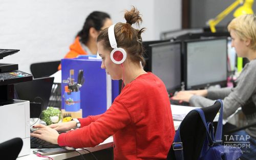 С 1 сентября матери детей до трёх лет смогут работать без испытательного срока