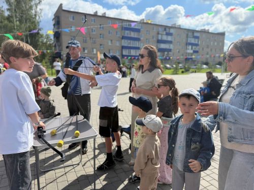 В Менделеевске прошел яркий семейный праздник, посвященный началу учебного года