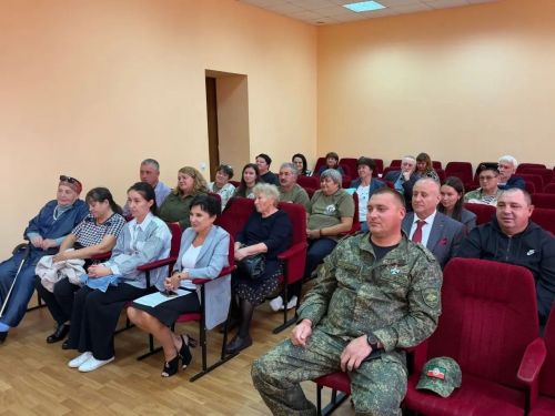 Эдуард Шарафиев принял участие в открытии Ассоциации ветеранов СВО в Менделеевске