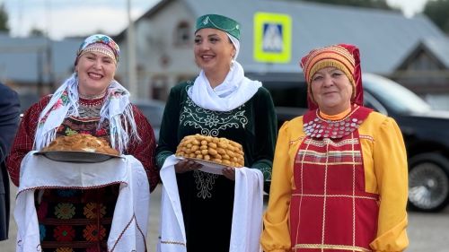 В Менделеевском районе организовали яркий фестиваль дружбы