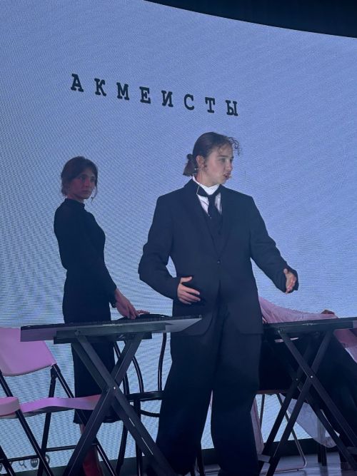 В Менделеевске с аншлагом прошёл спектакль «Бражники и блудницы в 1913 году»