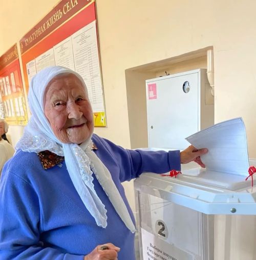 99-летняя жительница Ижёвки  пришла на выборы