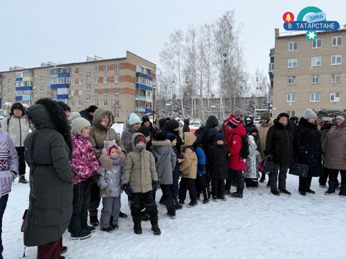 Гастрофестиваль «По‑Менделеевски‑2» собрал жителей города в сквере «Атмосферы»