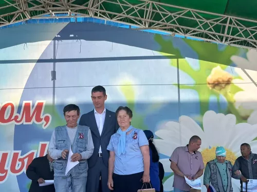 Парад дружбы народов в Менделеевске