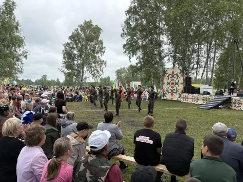 Команда Менделеевска организовала праздничную площадку на Сабантуе в Курганской области