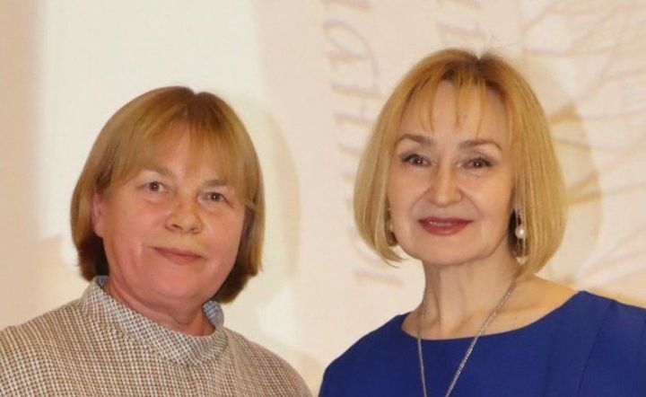 Ольга Кузьмичёва — Дробышевская презентовала свою книгу в Менделеевске