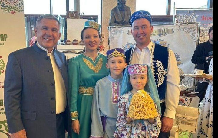 Менделеевцы выступают на Фестивале родословной «Эхо веков в истории семьи — Тарихта без эзлебез»