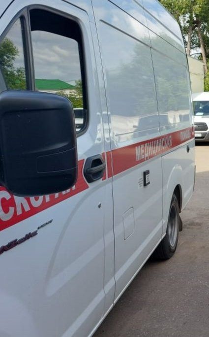 В Челнах 6-летнюю девочку увезли в реанимацию после игры на спортплощадке