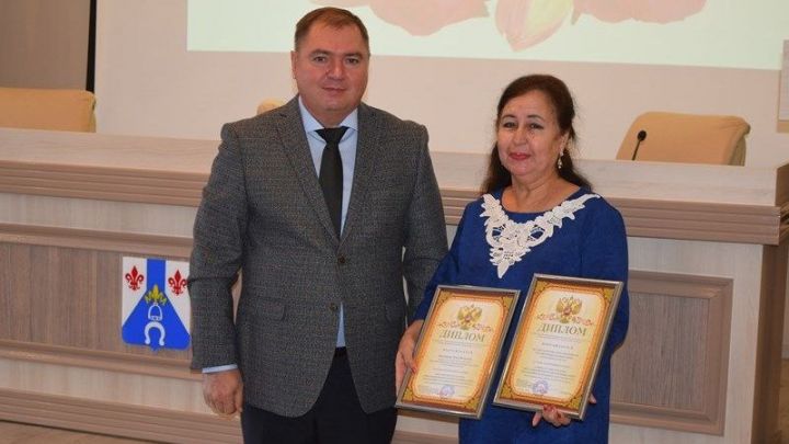 Награждения делового вторника прокомментировал глава района Валерий Чершинцев