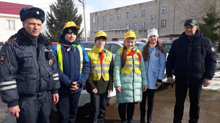 В Менделеевске прошла акция «Вежливый водитель»