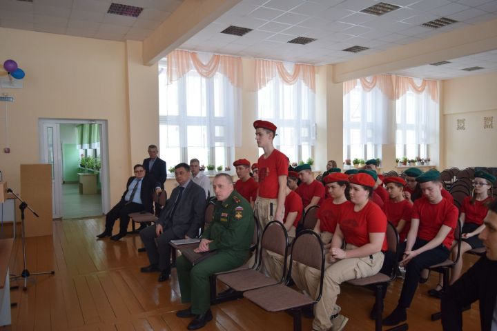 Валерий Чершинцев встретился с районным штабом Юнармии