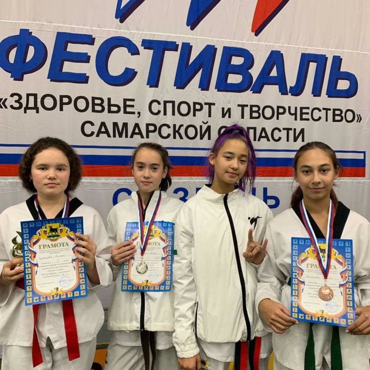 Менделеевцы заняли призовые места на турнире по тхэквондо ВТФ в Сызрани