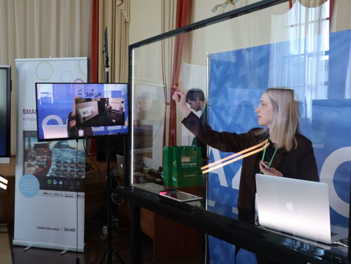 Роботы, интерактивные доски, виртуальная реальность: образование Менделеевского района ждёт цифровая перезагрузка