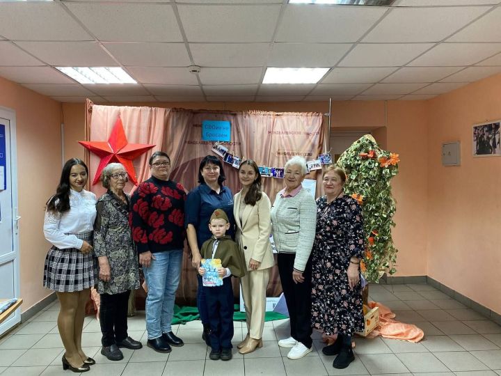В «Менделеевских новостях» в рамках мероприятия «Мы за СВОих» горожане посвятили стихи участникам спецоперации