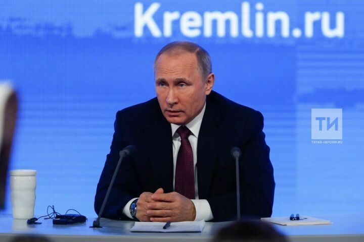 Сегодня Владимир Путин выступит с посланием Федеральному собранию