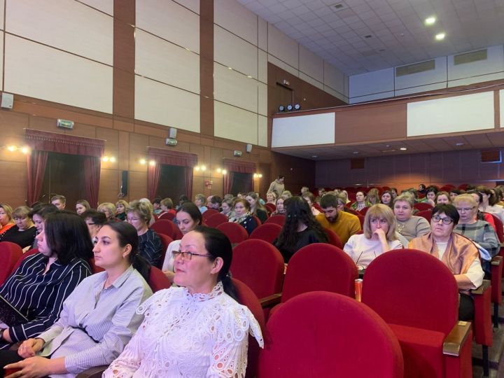 Менделеевские учителя повышают квалификацию