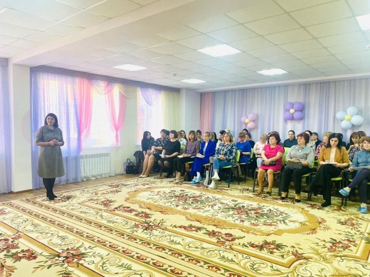 В детском № 11 Менделеевска прошёл обучающий семинар