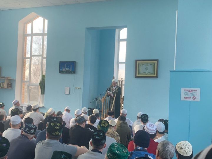 Мусульмане Менделеевска отмечают Уразу-байрам