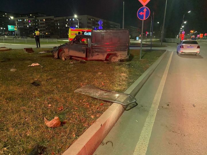 В Набережных Челнах водитель легкового автомобиля погиб в результате ДТП