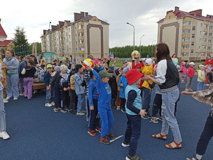 В Менделеевске начались праздники в честь приближающегося Дня защиты детей