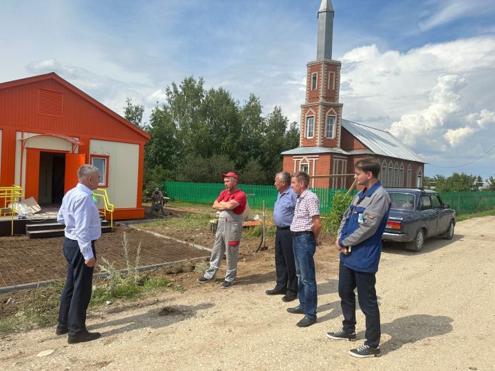 В Менделеевском районе завершается строительство ФАПа