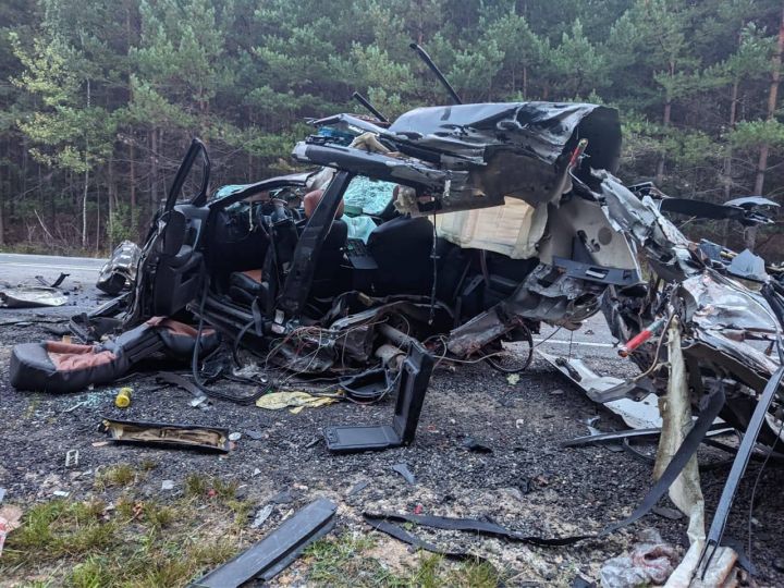 В Татарстане страшная авария чудом обошлась без жертв