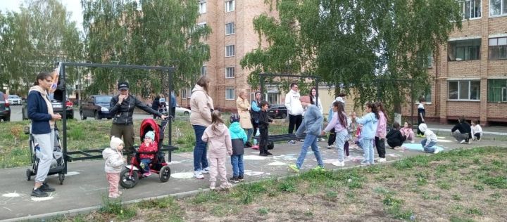 В ТОС «Химик» Менделеевска прошёл праздник двора