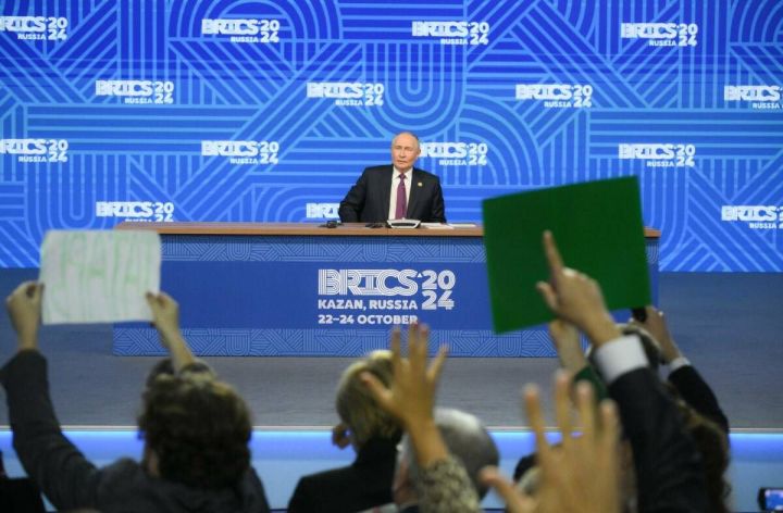 Путин выразил слова благодарности и извинился перед казанцами за временные неудобства на дорогах