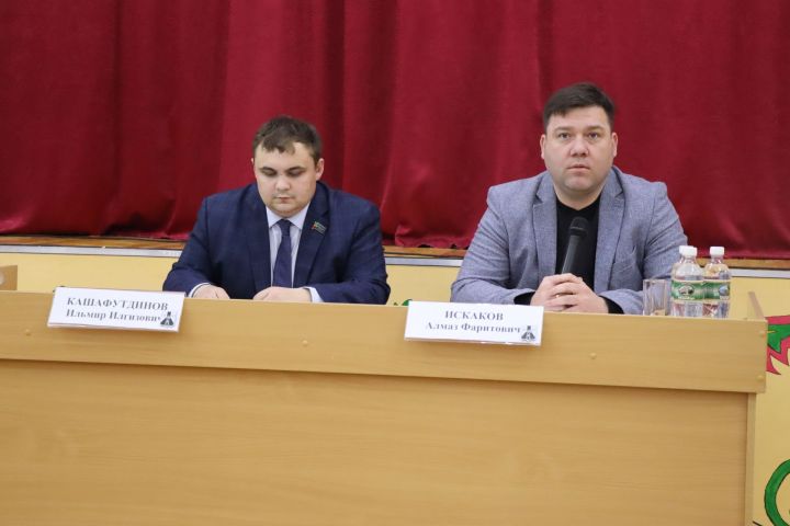 Вода, Почта, ФАП: в Бизякинском сельском поселении обсудили острые вопросы
