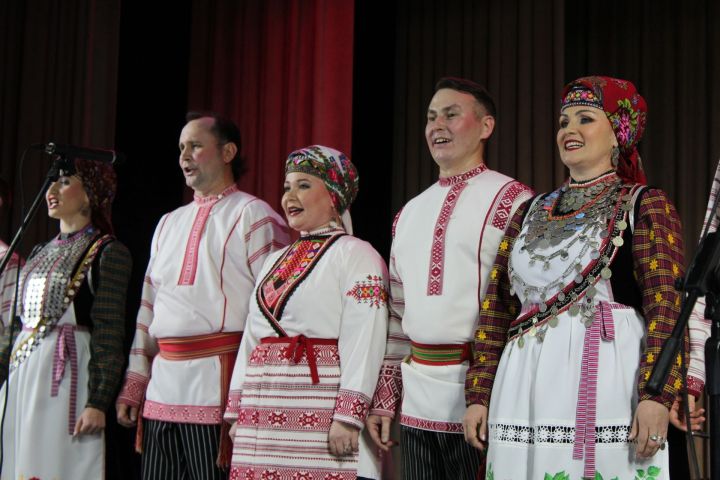 В Менделеевске состоится отчетный концерт фольклорных коллективов