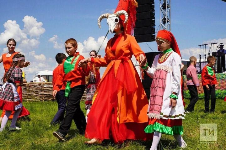 Республика «Гырон Быдтон» нының төп кунаклары билгеле булды
