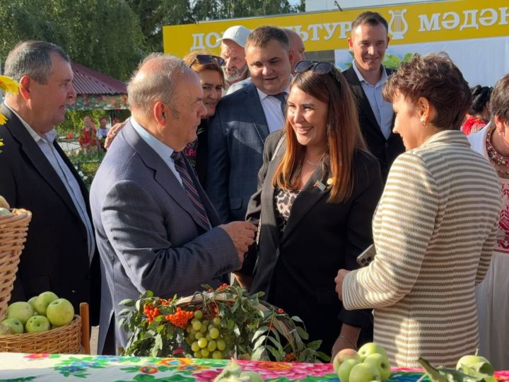 В Татарских Челнах отметили Яблочный Спас