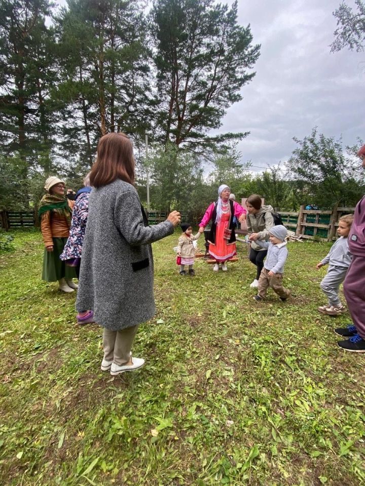 Праздник Яблочного Спаса прошел в Новом Кокшане