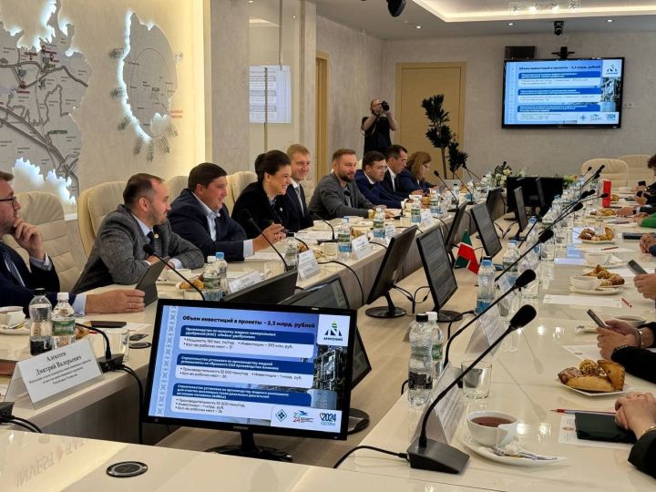 Беляев озвучил среднюю зарплату в Менделеевском районе