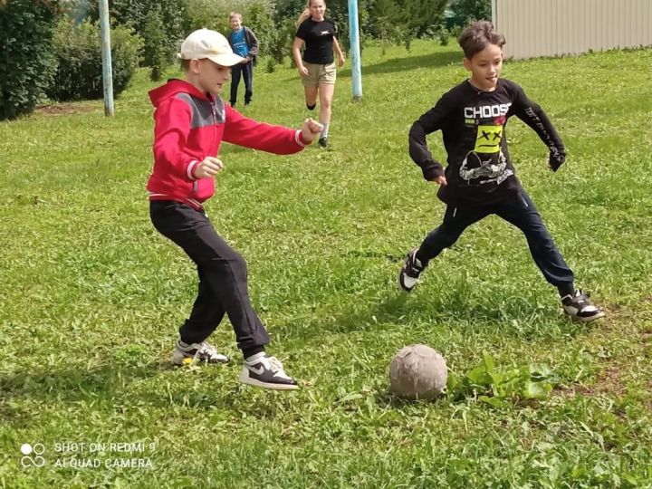 В Менделеевском районе прошел турнир по мини-футболу «Кожаный мяч»