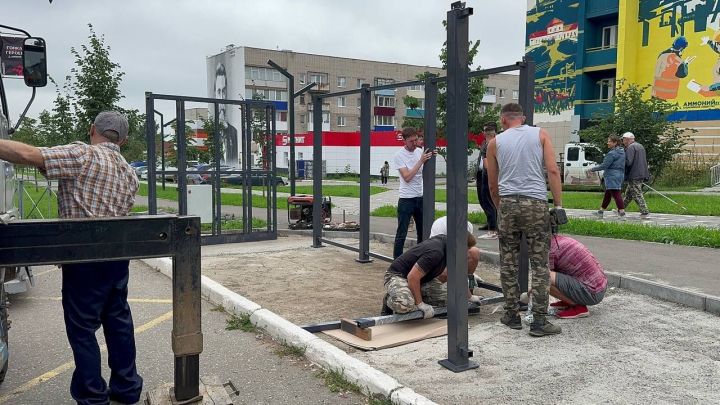 В Менделеевске стартовали работы по установке новых автобусных остановок