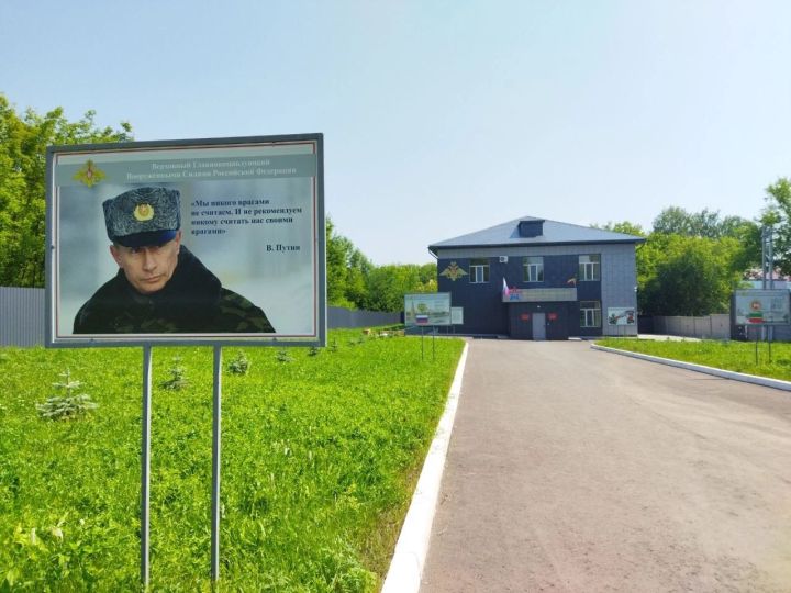 Контрактники от Менделеевского района получат 300 000 тысяч рублей