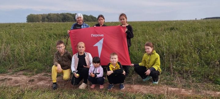 Первые Псеевской школы отправились в поход по родному селу