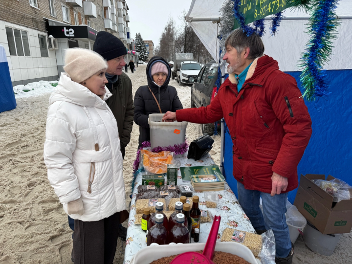 В Менделеевске проведена новогодняя сельскохозяйственная ярмарка