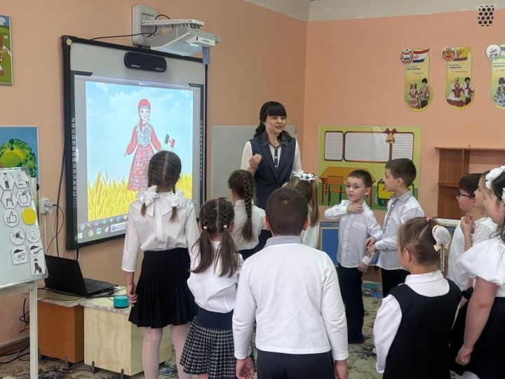 В Менделеевске состоялся муниципальный этап республиканского конкурса профессионального мастерства «Воспитатель года-2025»