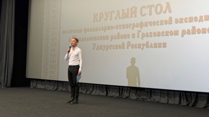 Сегодня в кинотеатре «Юность» состоялась премьера фильма «Муйтумар — серебряный путь»