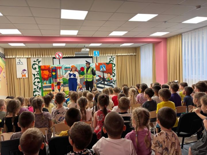 В детском саду № 12 прошёл познавательный спектакль