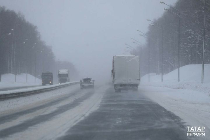 Зимние поездки по трассе: 5 ошибок водителей, которые приводят к аварии