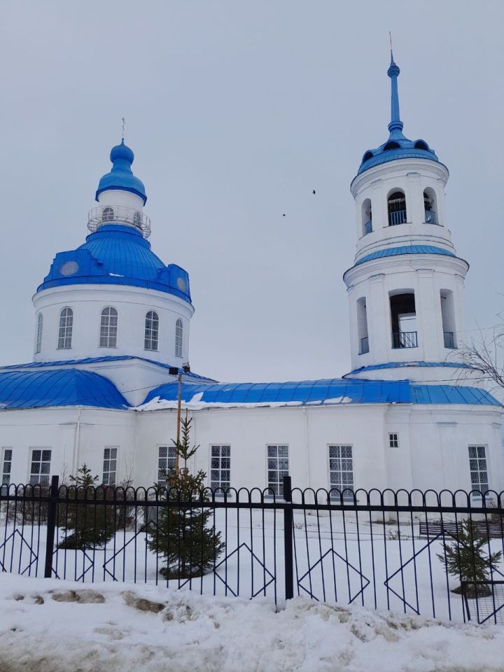 Какова Аксинья — такова и весна