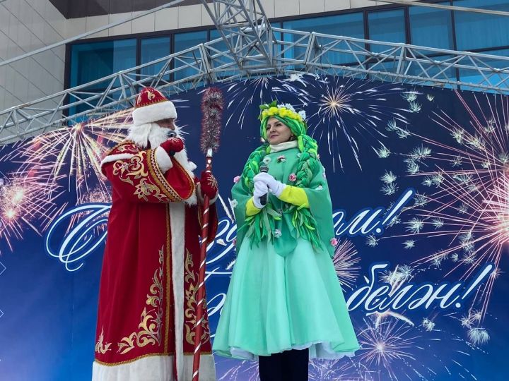 В Менделеевске отметили Масленицу