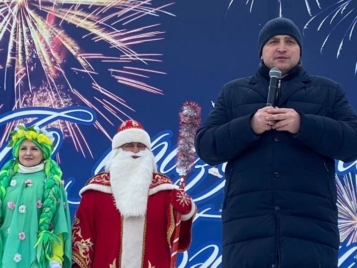 В Менделеевске отметили Масленицу