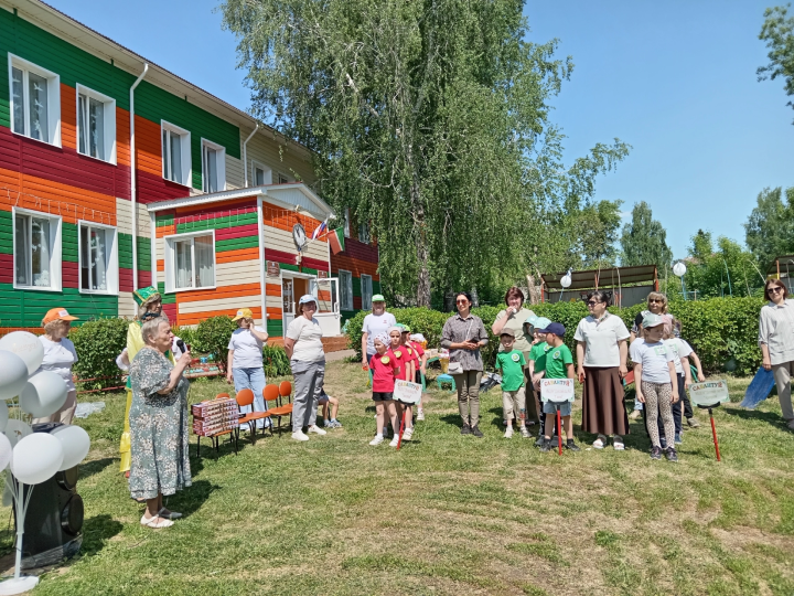 В детском саду №1 «Светлячок» Менделеевска проведён районный конкурс «Детский Сабантуй 2025»