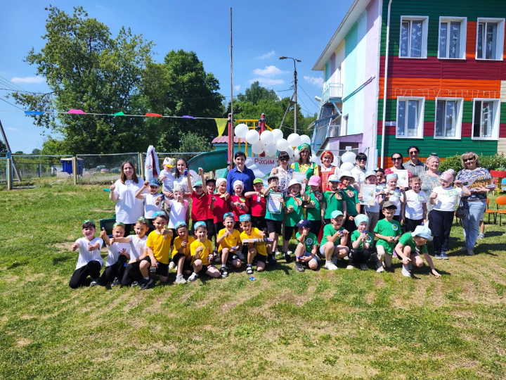 В детском саду №1 «Светлячок» Менделеевска проведён районный конкурс «Детский Сабантуй 2025»